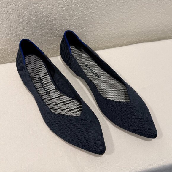 Rothy's The Point in Deep Navy - Size 10.5 - Picture 1 of 5